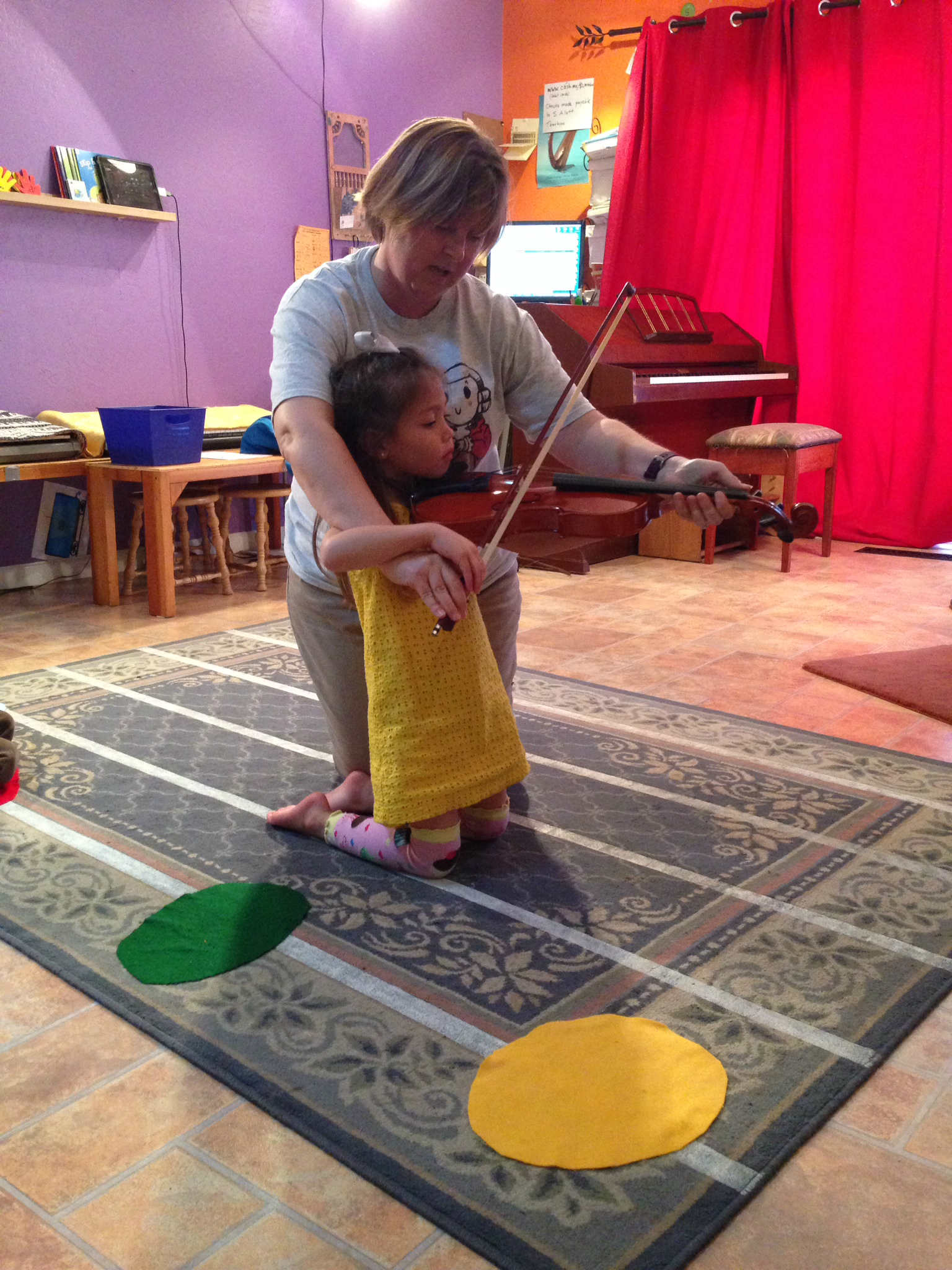 Teacher Sam Teaching Violin with KiddyKeys Student